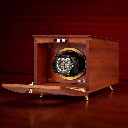 The Best Watch Winder for the Rolex Submariner: TPD and Direction Guide